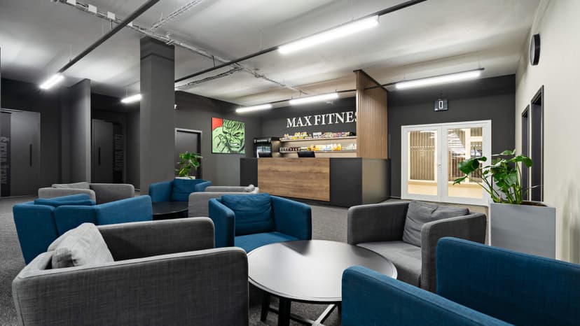 Max Fitness Lochotín